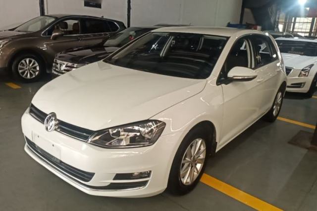 Used Volkswagen Golf 2016 1.6L Automatic Fashion Model