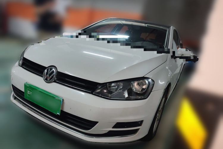Used Volkswagen Golf 2016 1.6L Automatic Comfort Model Guazi used car, China used car export, Used car for sale, Used  cars, Cheapest cars for sale