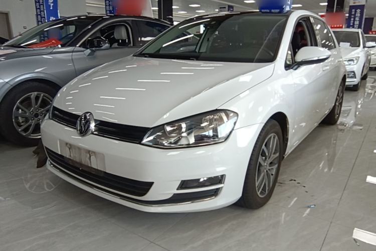 Used Volkswagen Golf 2016 230TSI Automatic Luxury Version Guazi used car, China used car export, Used car for sale, Used  cars, Cheapest cars for sale