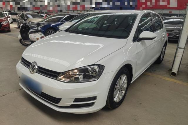 Used Volkswagen Golf 2016 1.6L Manual Fashion Edition