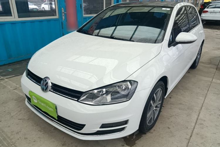 Used Volkswagen Golf 2016 230TSI Automatic Luxury Version Guazi used car, China used car export, Used car for sale, Used  cars, Cheapest cars for sale