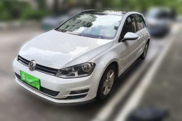 Volkswagen Golf 2016 230TSI Automatic Comfort Version usado