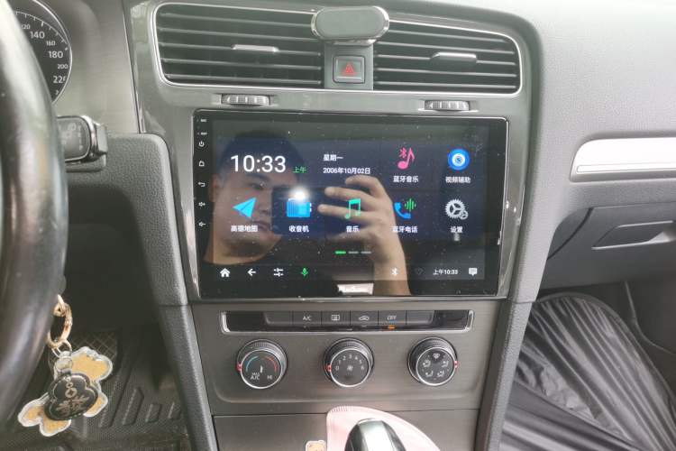 Used Volkswagen Golf 2016 1.6L Automatic Comfort Model Audio And AC Panel