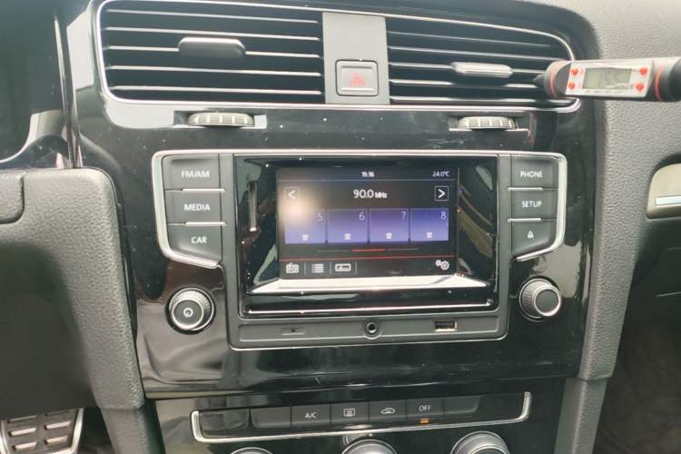 Used Volkswagen Golf 2016 1.4 TSI 25th Anniversary Edition Audio And AC Panel