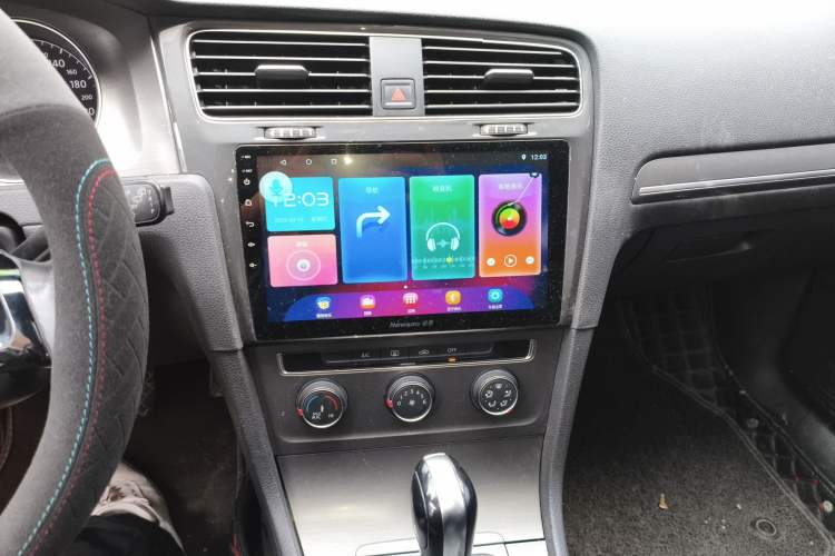 Used Volkswagen Golf 2016 1.6L Automatic Comfort Model Audio And AC Panel