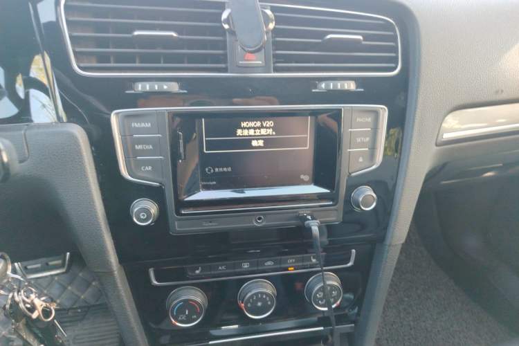 Used Volkswagen Golf 2016 1.4TSI Automatic R-Line Audio And AC Panel