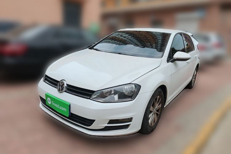 Used Volkswagen Golf 2016 1.6L Manual Fashion Edition Guazi used car, China used car export, Used car for sale, Used Volkswagen cars, Cheapest cars for sale
