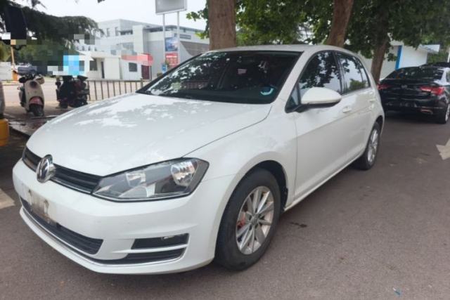 Used Volkswagen Golf 2016 1.6L Manual Fashion Edition