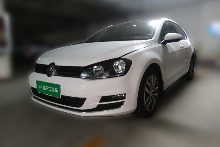 Used Volkswagen Golf 2016 230TSI Automatic Luxury Version Guazi used car, China used car export, Used car for sale, Used  cars, Cheapest cars for sale