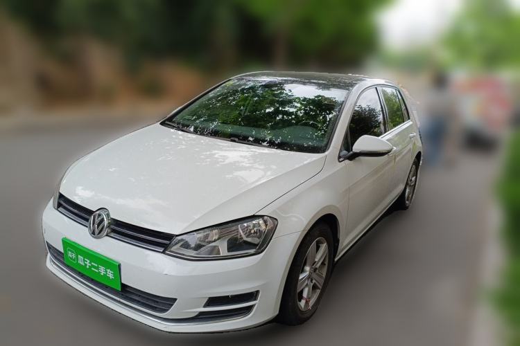 Used Volkswagen Golf 2016 230TSI Automatic Comfort Version Guazi used car, China used car export, Used car for sale, Used cars, Cheapest cars for sale