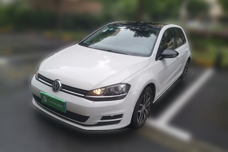 Used Volkswagen Golf 2016 1.4 TSI 25th Anniversary Edition Guazi used car, China used car export, Used car for sale, Used  cars, Cheapest cars for sale