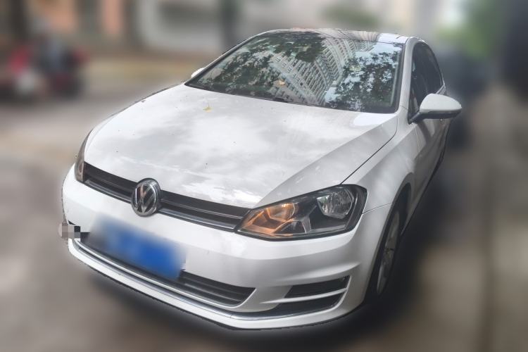 Used Volkswagen Golf 2016 1.6L Automatic Comfort Model Guazi used car, China used car export, Used car for sale, Used Volkswagen cars, Cheapest cars for sale