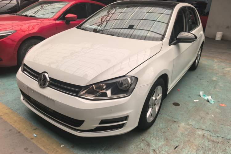 Used Volkswagen Golf 2016 230TSI Automatic Comfort Version Guazi used car, China used car export, Used car for sale, Used Volkswagen cars, Cheapest cars for sale
