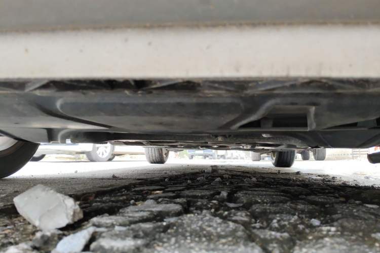 Used Volkswagen Golf 2016 1.6L Automatic Fashion Model Chassis Front