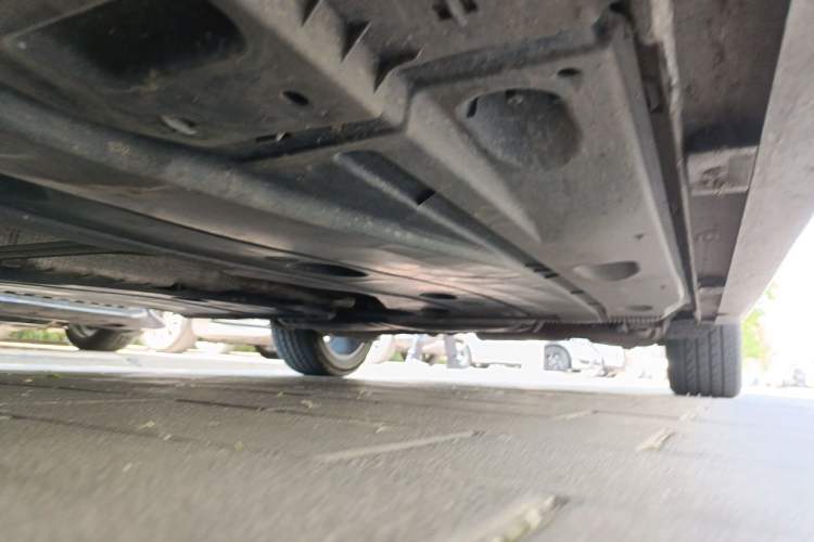 Used Volkswagen Golf 2016 1.4TSI Automatic R-Line Chassis Front Left