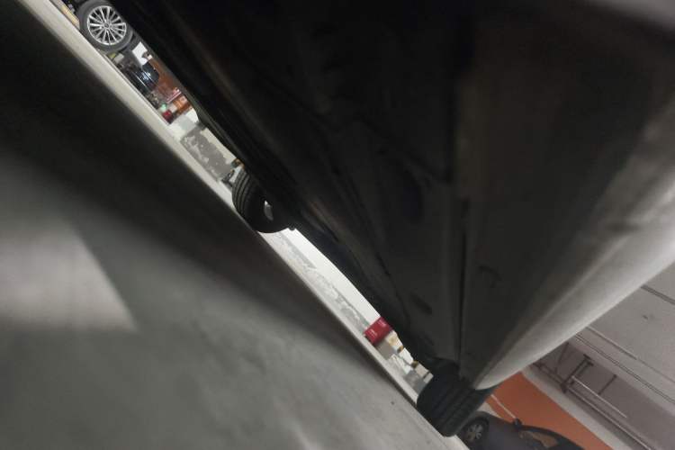 Used Volkswagen Golf 2016 1.6L Automatic Comfort Model Chassis Front Left