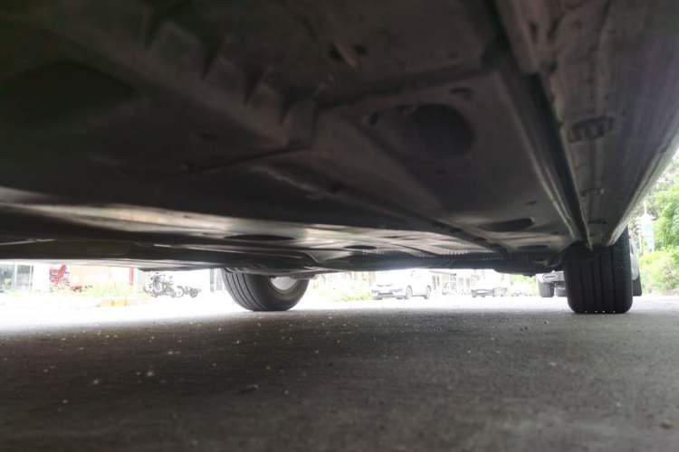 Used Volkswagen Golf 2016 1.6L Automatic Comfort Model Chassis Front Left