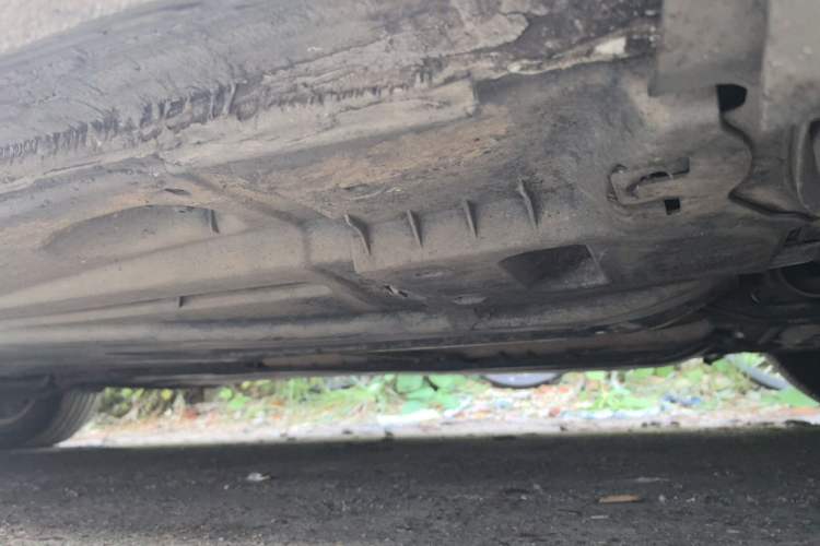 Used Volkswagen Golf 2016 230TSI Automatic Luxury Version Chassis Front Right