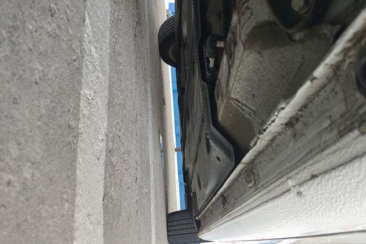 Used Volkswagen Golf 2016 230TSI Automatic Comfort Version Chassis Front Right