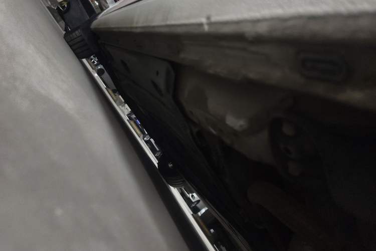 Used Volkswagen Golf 2016 1.6L Automatic Comfort Model Chassis Rear Left