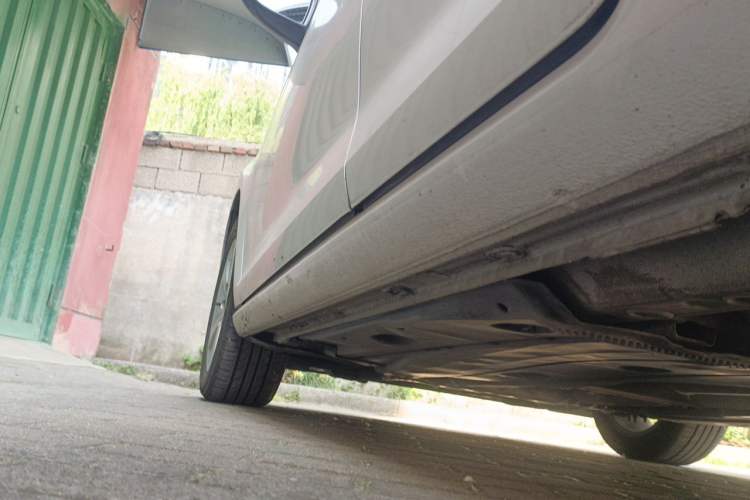Used Volkswagen Golf 2016 230TSI Automatic Comfort Version Chassis Rear Left