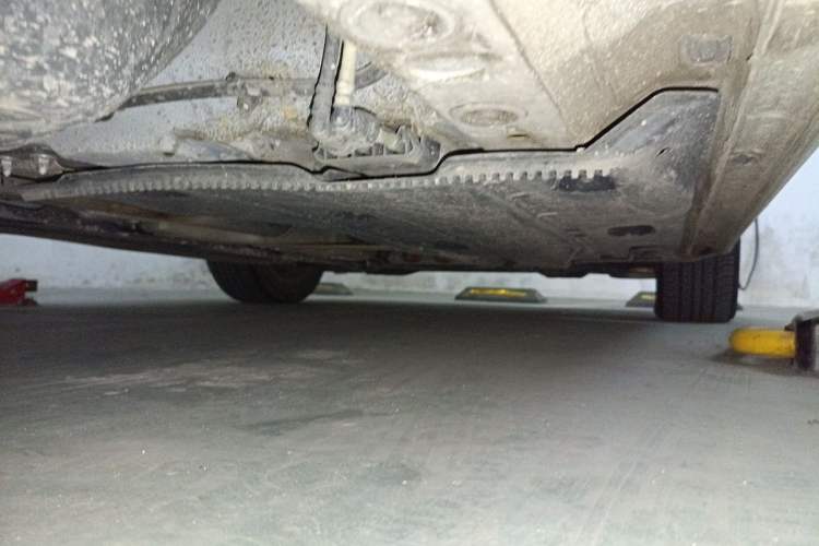 Used Volkswagen Golf 2016 1.6L Automatic Comfort Model Chassis Rear Right