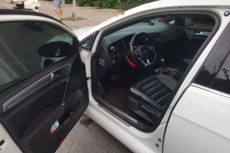 Used Volkswagen Golf 2016 1.4TSI Automatic R-Line Driver Seat
