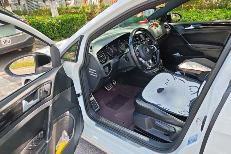 Used Volkswagen Golf 2016 1.4TSI Automatic R-Line Driver Seat