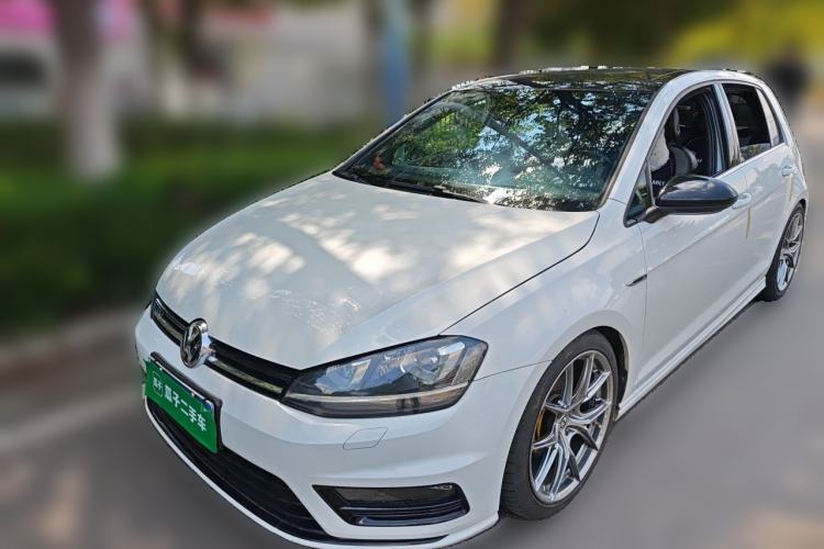 Used Volkswagen Golf 2016 1.4TSI Automatic R-Line Guazi used car, China used car export, Used car for sale, Used  cars, Cheapest cars for sale