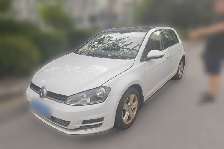 Used Volkswagen Golf 2016 230TSI Automatic Comfort Version Guazi used car, China used car export, Used car for sale, Used cars, Cheapest cars for sale