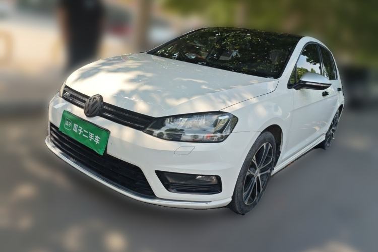 Used Volkswagen Golf 2016 1.4TSI Automatic R-Line Guazi used car, China used car export, Used car for sale, Used  cars, Cheapest cars for sale