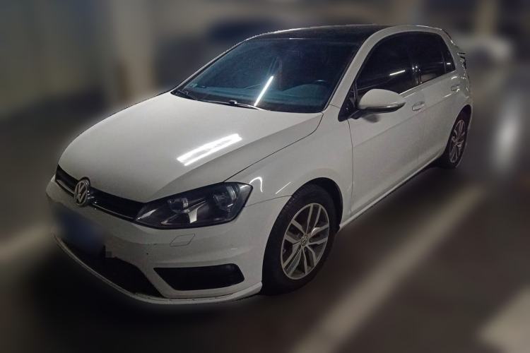 Ojetý Volkswagen Golf 2016 230TSI Automatic Luxury Version Guazi used car, China used car export, Used car for sale, Used cars, Cheapest cars for sale