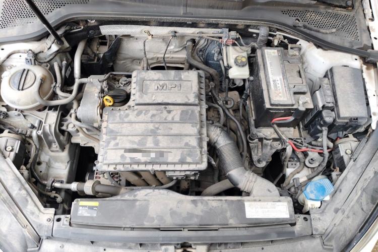 Used Volkswagen Golf 2016 1.6L Automatic Fashion Model Engine Bay
