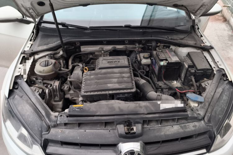 Used Volkswagen Golf 2016 1.6L Automatic Comfort Model Engine Bay