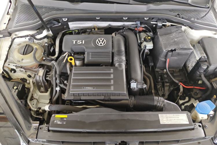 Used Volkswagen Golf 2016 230TSI Automatic Comfort Version Engine Bay