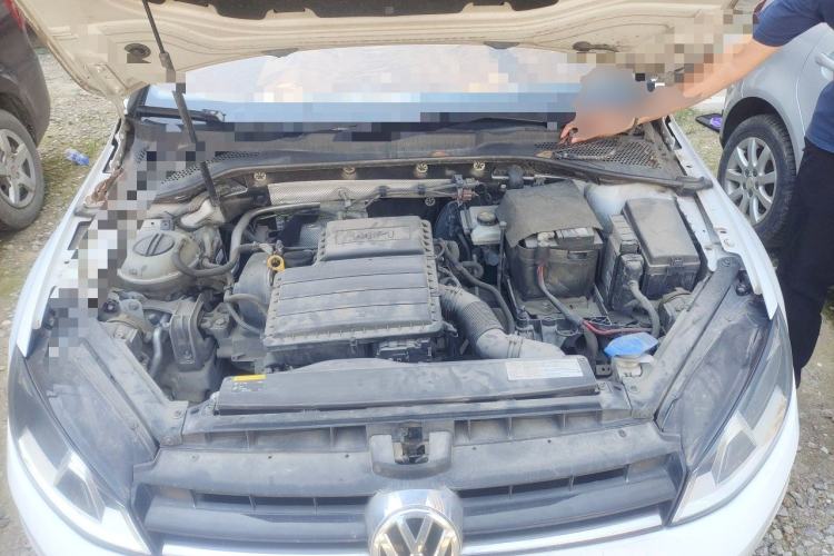 Used Volkswagen Golf 2016 1.6L Automatic Fashion Model Engine Bay