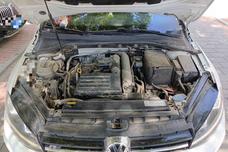 Used Volkswagen Golf 2016 1.4TSI Automatic R-Line Engine Bay