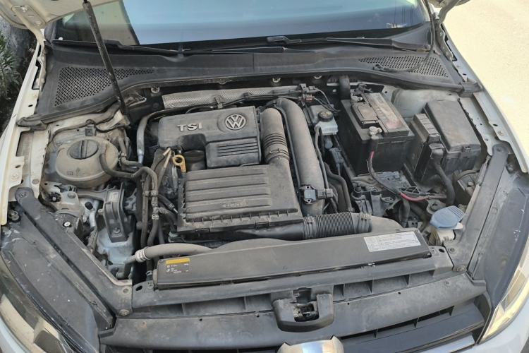 Used Volkswagen Golf 2016 230TSI Automatic Comfort Version Engine Bay