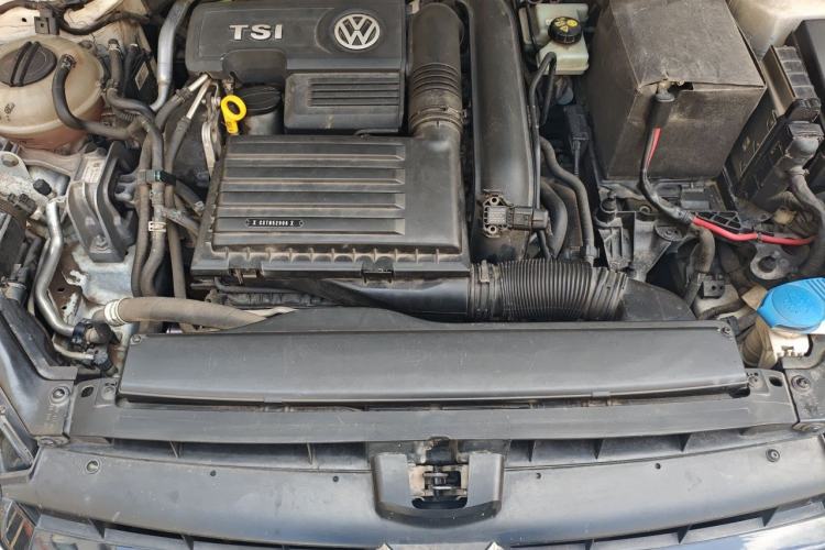 Used Volkswagen Golf 2016 230TSI Automatic Comfort Version Engine Bay