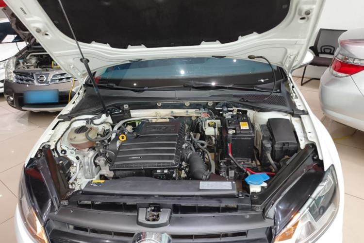Used Volkswagen Golf 2016 1.6L Automatic Comfort Model Engine Bay
