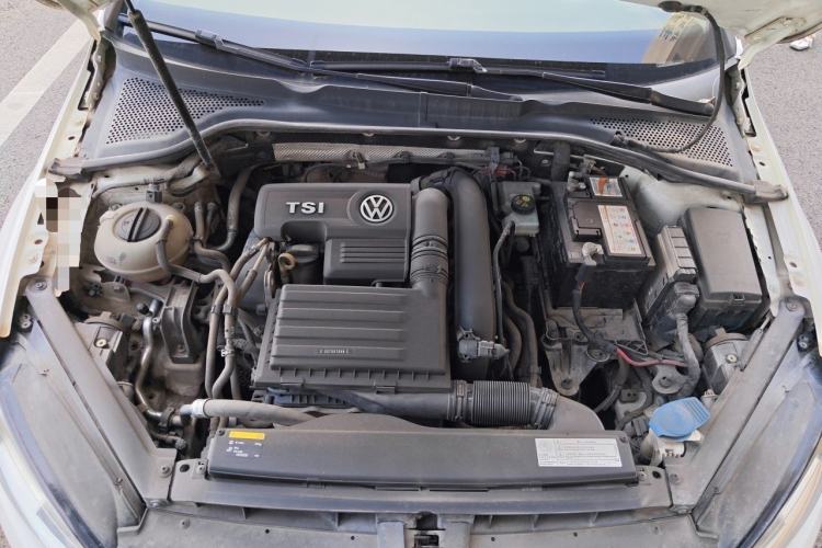 Used Volkswagen Golf 2016 230TSI Automatic Comfort Version Engine Bay