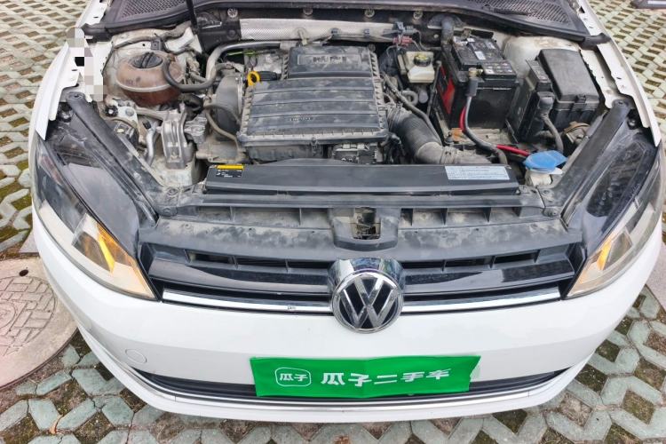 Used Volkswagen Golf 2016 1.6L Automatic Comfort Model Engine Bay