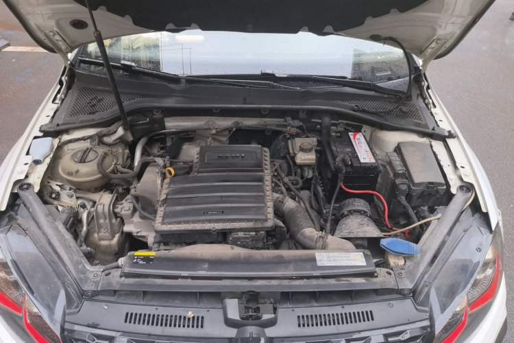 Used Volkswagen Golf 2016 1.6L Automatic Comfort Model Engine Bay