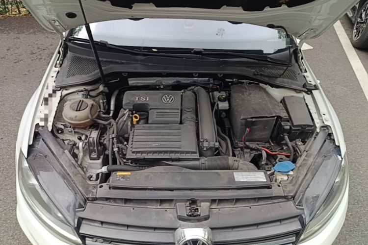 Used Volkswagen Golf 2016 1.4TSI Automatic R-Line Engine Bay