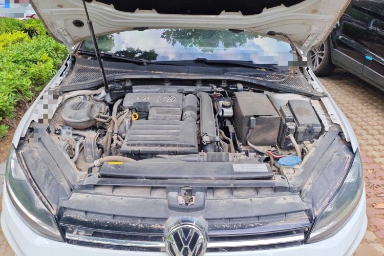 Used Volkswagen Golf 2016 1.4TSI Automatic R-Line Engine Bay