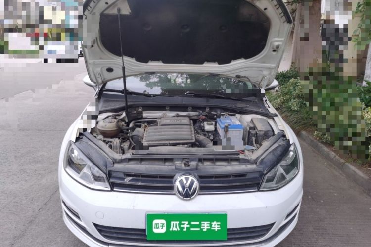 Used Volkswagen Golf 2016 1.6L Automatic Comfort Model Engine Bay