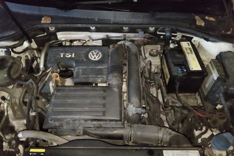 Used Volkswagen Golf 2016 230TSI Automatic Comfort Version Engine Bay