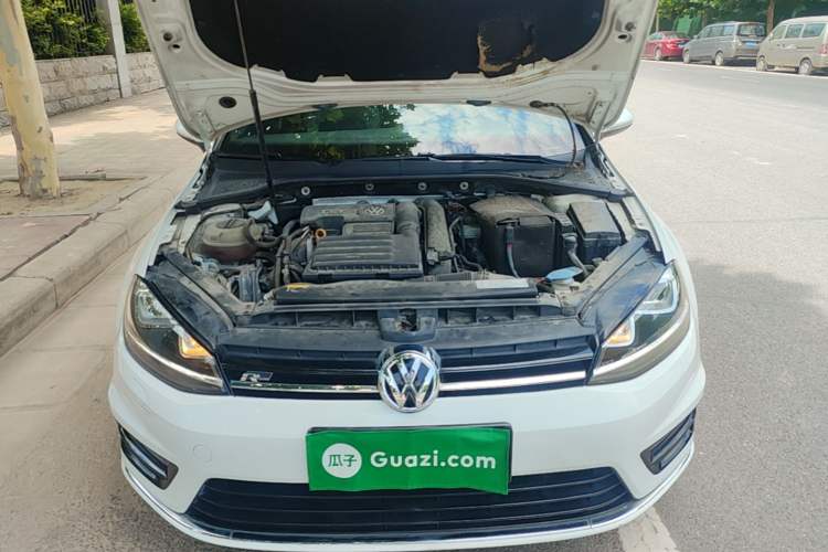Used Volkswagen Golf 2016 1.4TSI Automatic R-Line Engine Bay