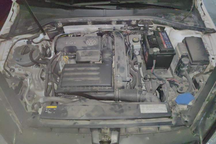 Used Volkswagen Golf 2016 230TSI Automatic Comfort Version Engine Bay