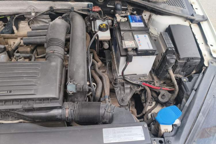 Used Volkswagen Golf 2016 1.4TSI Automatic R-Line Engine Bay Left